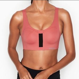 Victoria Sport Angel Max bra, size 34D